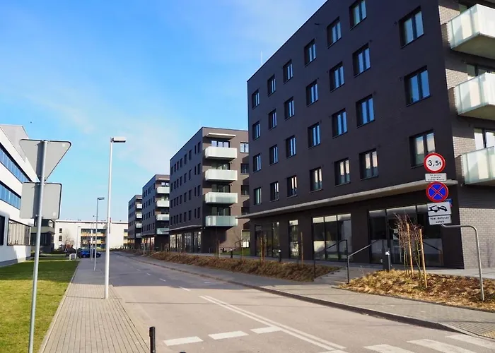 Lux Apartment Close To Medicover And Paley